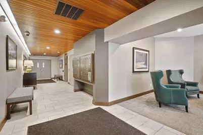 2885 Knox Avenue S #404, Minneapolis, MN 55408 - Photo 4