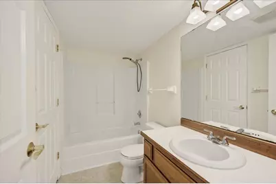 3551 Blue Jay Way #201, Eagan, MN 55123 - Photo 16