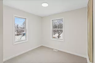 2210 Irving Ave N, Minneapolis, MN 55411 - Photo 18