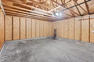 2210 Irving Ave N, Minneapolis, MN 55411 - Photo 32