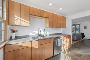 6539 Olympia St, Golden Valley, MN 55427 - Photo 6