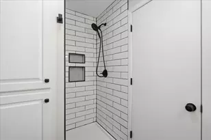 6496 13th St N, Oakdale, MN 55128 - Photo 12