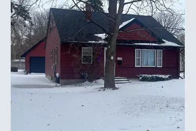 1323 Kandiyohi Avenue SW, Willmar, MN 56201 - Photo 2