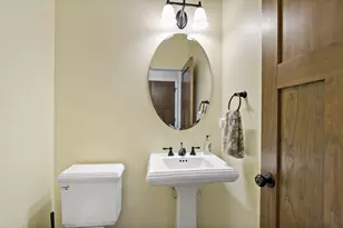 12424 Princeton Ave, Eden Prairie, MN 55347 - Photo 38