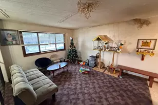 719 Givens Ln, Minneapolis, MN 55411 - Photo 6