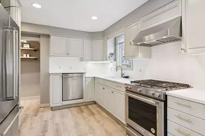 2147 Lincoln Avenue, Saint Paul, MN 55105 - Photo 12