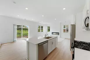 11064 203rd St W, Lakeville, MN 55044 - Photo 4