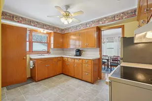 3133 26th Ave N, Golden Valley, MN 55422 - Photo 16