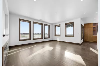 6490 Selkirk Drive S, Fargo, ND 58104 - Photo 16