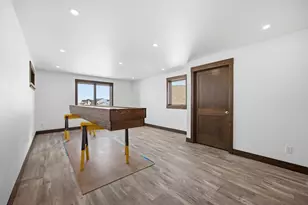 6490 Selkirk Dr S, Fargo, ND 58104 - Photo 44