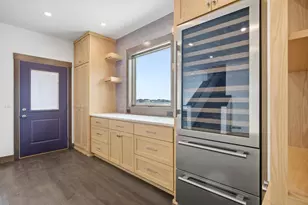 6490 Selkirk Dr S, Fargo, ND 58104 - Photo 12