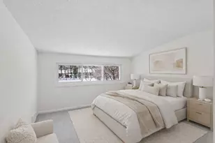 19 Mission Ln, Bloomington, MN 55420 - Photo 10