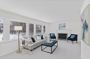 19 Mission Ln, Bloomington, MN 55420 - Photo 2