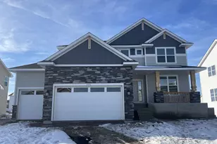 2471 Tyrone Dr, Shakopee, MN 55379 - Photo 1