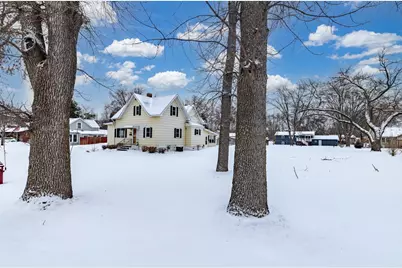 627 S Litchfield Avenue, Litchfield, MN 55355 - Photo 12