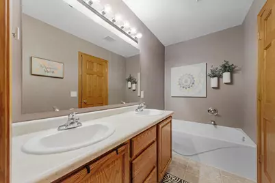 2502 7th Street NE, Waseca, MN 56093 - Photo 10