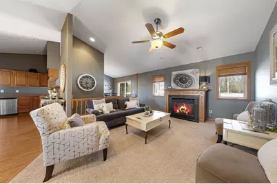 2502 7th Street NE, Waseca, MN 56093 - Photo 4