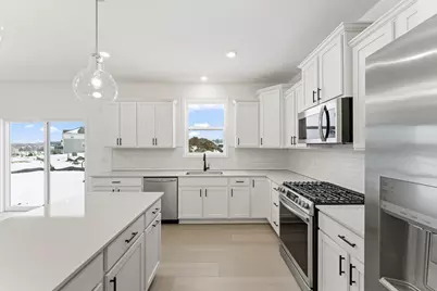 558 Waterford Place, Waconia, MN 55387 - Photo 10