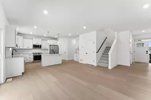 558 Waterford Pl, Waconia, MN 55387 - Photo 8