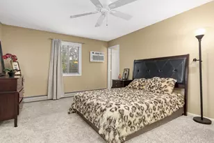 1304 W Medicine Lake Dr, Plymouth, MN 55441 - Photo 16