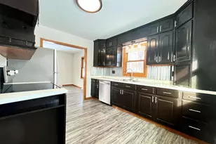 926 N Aurdal Ave, Fergus Falls, MN 56537 - Photo 22