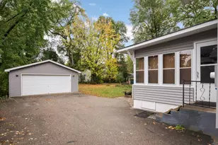 3918 Xenia Ave N, Robbinsdale, MN 55422 - Photo 24