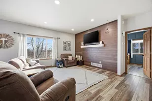 13276 Donnie Jay Ln, Detroit Lakes, MN 56501 - Photo 4