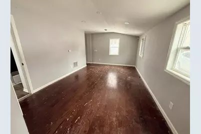 941 Cypress Street, Saint Paul, MN 55106 - Photo 8