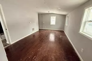 941 Cypress St, Saint Paul, MN 55106 - Photo 8