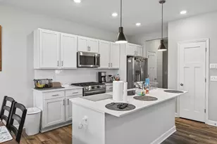 1935 Prospect Ln, Carver, MN 55315 - Photo 10