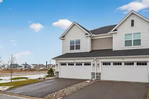 1935 Prospect Ln, Carver, MN 55315 - Photo 4