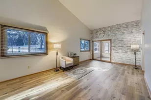 12721 82nd Pl N, Maple Grove, MN 55369 - Photo 4