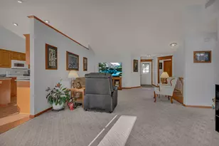 34 Glenview Loop, Saint Cloud, MN 56303 - Photo 12