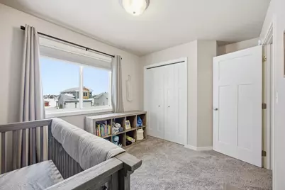 413 Hampton Drive W, Moorhead, MN 56560 - Photo 30