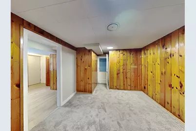 2092 Bush Avenue E, Saint Paul, MN 55119 - Photo 12