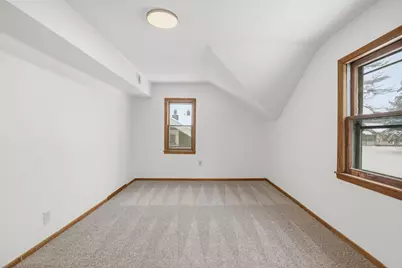 1981 Minnehaha Avenue E, Saint Paul, MN 55119 - Photo 18