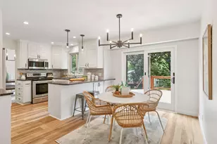 14650 40th Pl N, Plymouth, MN 55446 - Photo 2