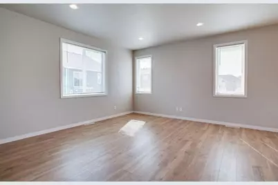 6797 28th Street S, Fargo, ND 58104 - Photo 8