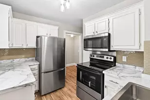 3923 Russell Ave N, Minneapolis, MN 55412 - Photo 8
