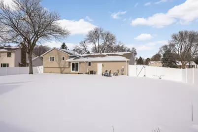 7501 W 100th Street, Bloomington, MN 55438 - Photo 2