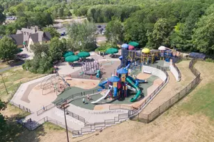 7501 W 100th St, Bloomington, MN 55438 - Photo 22