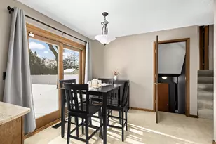 7501 W 100th St, Bloomington, MN 55438 - Photo 8