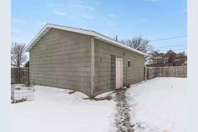 229 Wisconsin Avenue SW, Staples, MN 56479 - Photo 32