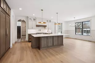 4428 Fondell Dr, Edina, MN 55435 - Photo 6