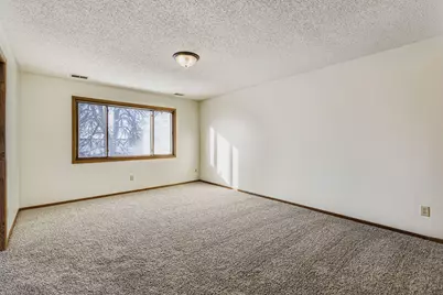 20 94th Circle NW #203NW, Coon Rapids, MN 55448 - Photo 4