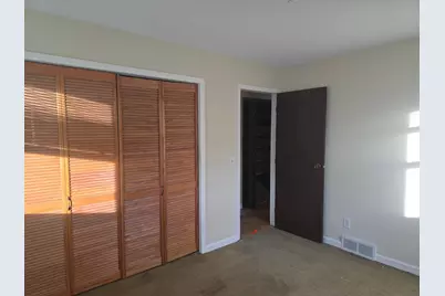 118 N O Connell Avenue, Springfield, MN 56087 - Photo 6