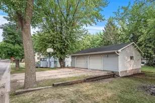 310 2nd St S, Winsted, MN 55395 - Photo 2