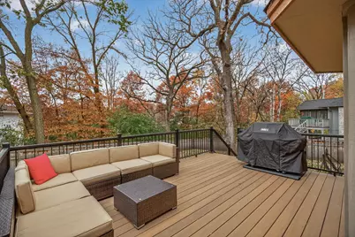 8593 Coachmans Lane, Eden Prairie, MN 55347 - Photo 26