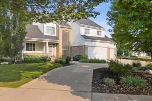 5027 Rose Creek Pkwy S, Fargo, ND 58104 - Photo 6