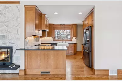 318 McCarrons Boulevard S, Roseville, MN 55113 - Photo 28